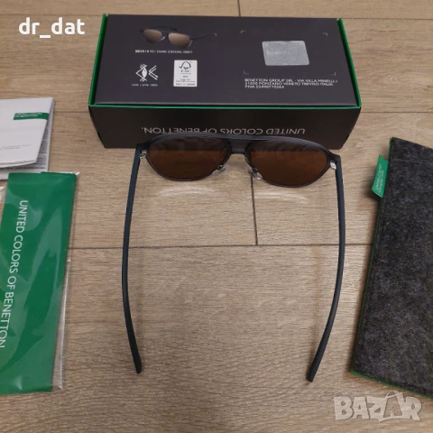 Оригинални очила с калъфче и кутия Benetton, снимка 3 - Слънчеви и диоптрични очила - 50744808