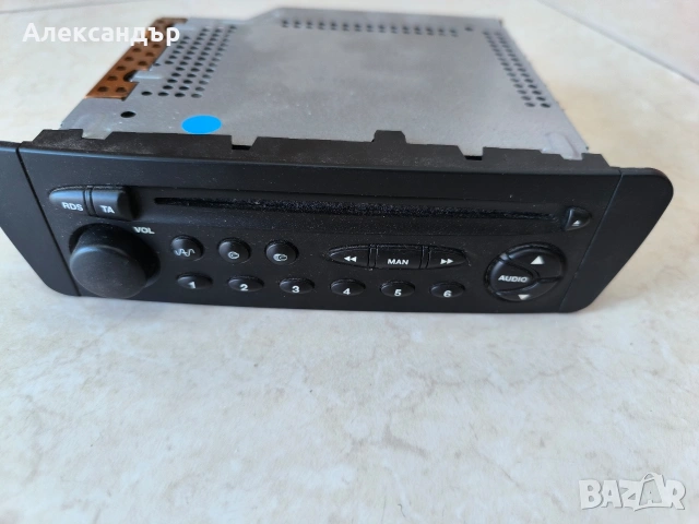 радио и CD за Citroen Ситроен Ксара Пикасо 