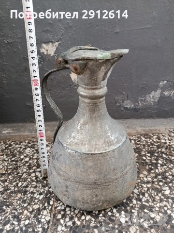 Стар меден ибрик, снимка 2 - Антикварни и старинни предмети - 51702908