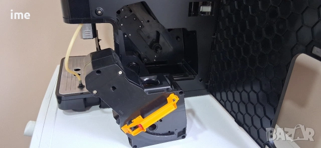 Кафеавтомат / кафемашина - робот. НОМЕР 02. . Miele CM6150. Typ 501. Работи с мляно..., снимка 11 - Кафемашини - 53139561