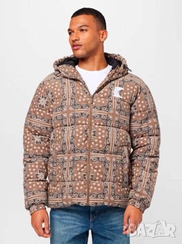 Зимно яке Karl Kani в бежово размер ХЛ-ХХЛ