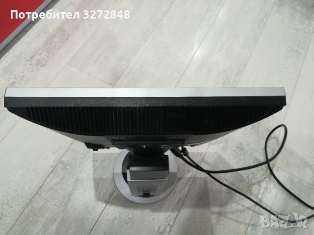 Монитор SAMSUNG 710T S, снимка 11 - Монитори - 45791260