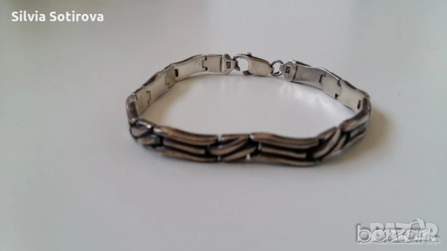 ПОЗЛАТЕНА ДАМСКА ГРИВНА ОТ ЗАКАЛЕНА СТОМАНА, снимка 7 - Гривни - 51836775