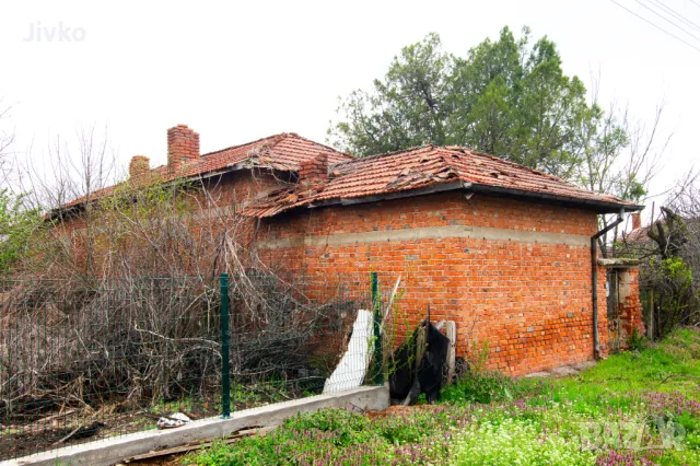 КЪЩА област Ст Загора, с. Даскал-Атанасово, снимка 2 - Къщи - 49696435