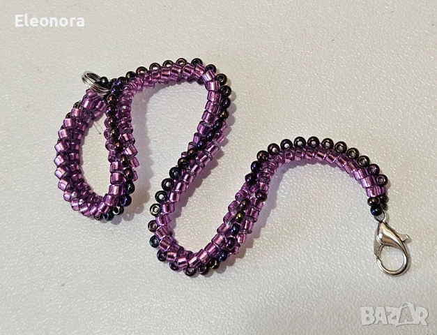 Гривни от мъниста, снимка 5 - Гривни - 53207901