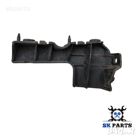 Държач броня преден ляв за Audi A4 B7