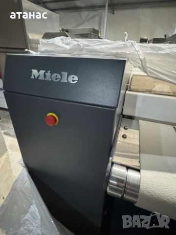 Професионалнен Каландър Miele 2025 г Чисто нов!