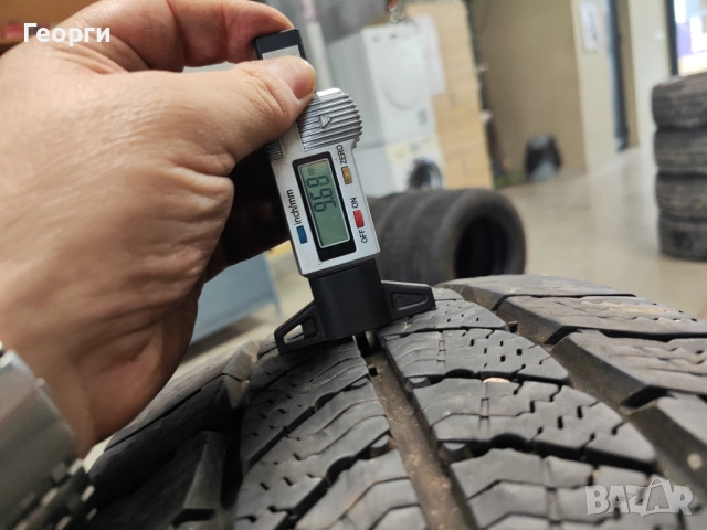 4бр.зимни гуми 225/65/16C Semperit, снимка 3 - Гуми и джанти - 52887953