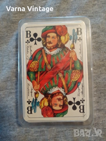 Колекционерски карти за Скат НОВИ ЗАПЕЧАТАНИ в оригиналната пластмасова кутия . Германия., снимка 3 - Карти за игра - 54138248