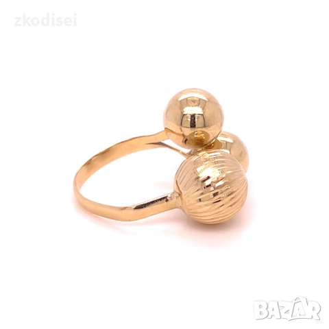 Златен дамски пръстен 4,45гр. размер:57 14кр. проба:585 модел:33766-1, снимка 3 - Пръстени - 51576933