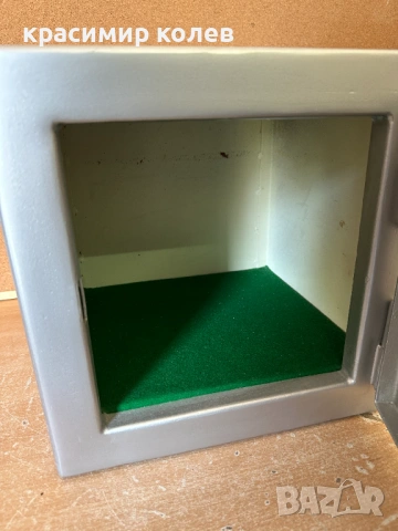 немски метален сейф, снимка 6 - Сейфове и каси - 54263464