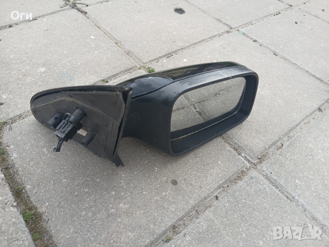 Дясно електрическо огледало за Опел Астра G, снимка 2 - Части - 54149420