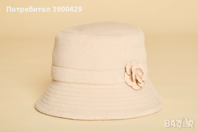 Дамска Вълнена Шапка Gary - Бежова, снимка 2 - Шапки - 52183814