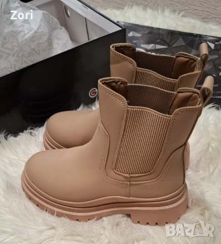 Бежови боти с дължина на стелката 22,5см, снимка 3 - Дамски боти - 52230859