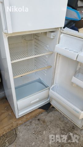 Хладилник Candy - Канди модел CDP 240 за ремонт или части, снимка 13 - Хладилници - 46362179