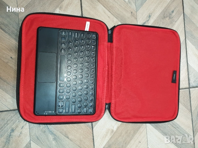 Нова 10 инчова bluetooth клавиатура с мека чантичка, снимка 6 - Клавиатури и мишки - 47583904