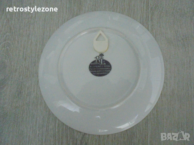 № 8145 Стара декоративна порцеланова чиния / пано  , снимка 3 - Други ценни предмети - 51005619