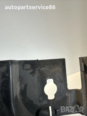 Въздуховод за радиатор за Volvo XC60 2.0D (2011) 30764570, снимка 2 - Части - 53774189