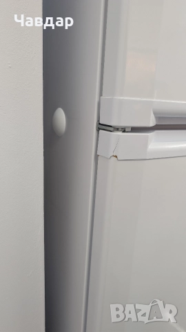 Продавам хладилник с горен фризер ВЕКО., снимка 4 - Хладилници - 52805766