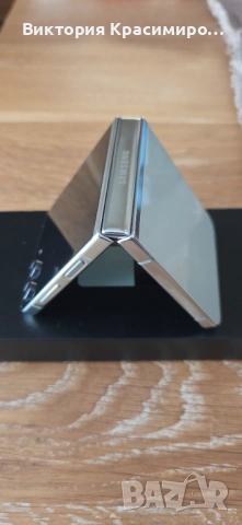 Samsung Galaxy Z Flip5 - 256GB - Mint - Пълен Комплект - Отлично Състояние