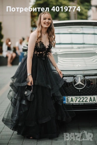 Абитуриентска рокля