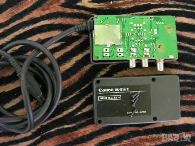 Видео-аудио адаптер CANON  (RF устройство RU-E1n)  , снимка 11 - Камери - 51681286