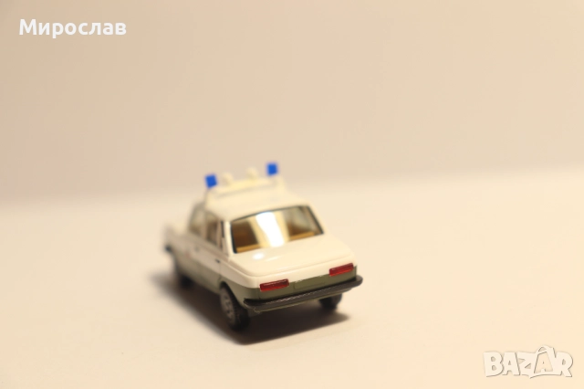 HERPA 1/87 H0 ВАРТБУРГ POLICE ПОЛИЦИЯ КОЛИЧКА МОДЕЛ, снимка 6 - Колекции - 52722306