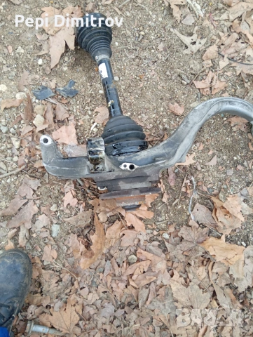 Преден ляв шенкел AUDI A4 (B8) 2008-2015 ID: 136882, снимка 3 - Части - 53142714