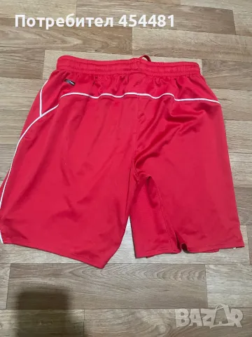 Warrior Liverpool shorts, снимка 3 - Спортни дрехи, екипи - 47475419