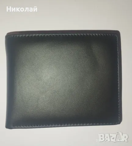 Продавам три нови мъжки портфейли 