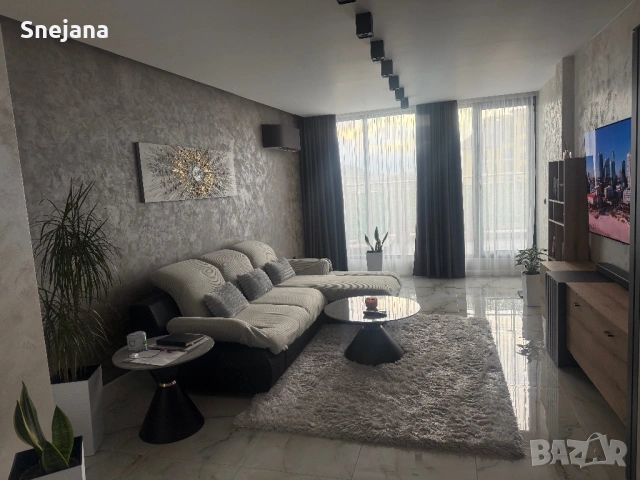 Луксозен Апартамент 180м2 , снимка 5 - Апартаменти - 45539044