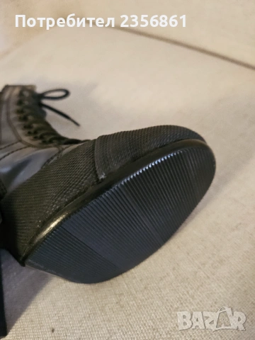 Черни боти на ток 35.5-36 ном., снимка 4 - Дамски боти - 53808269