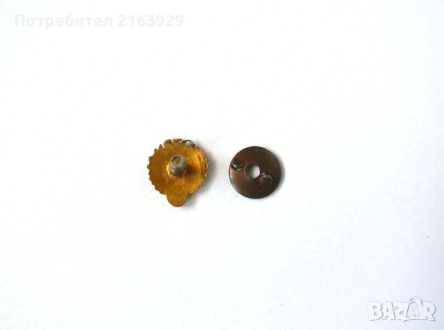 Футболна асоциация - регион Варшава - стар метален знак на винт - с емайл, снимка 3 - Колекции - 54105511