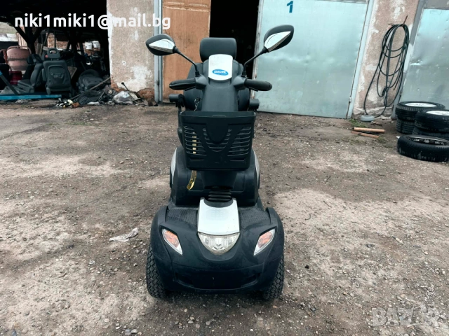 скутер за трудно подвижни хора