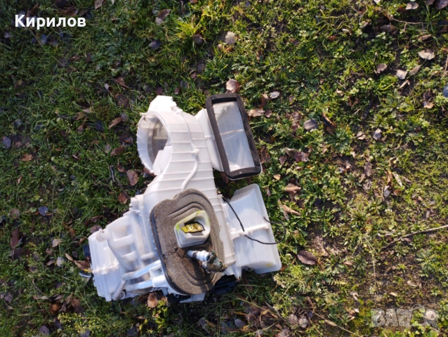 Кутия парно Фиат Гранде Пунто от 2005-2012г, снимка 2 - Части - 52775485