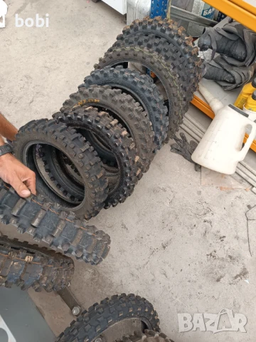 Гуми за мотокрос 80 100 R12, снимка 3 - Гуми и джанти - 51372392