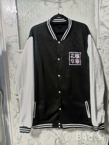 Яке на к- поп групата BTS - V 