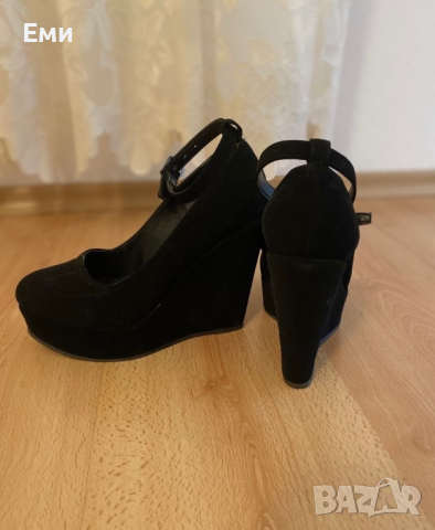 Дамски обувки на платформа, снимка 4 - Дамски обувки на ток - 45038986