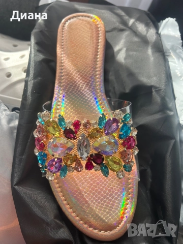 Дамски чехли