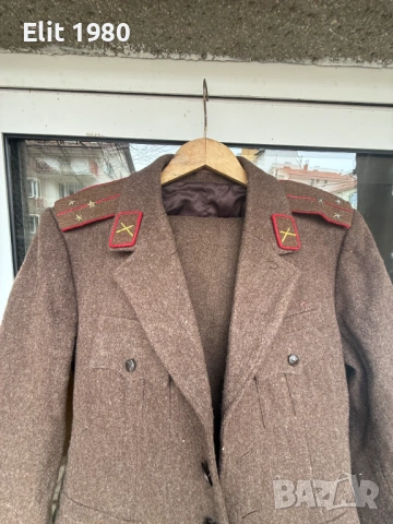 Продавам офицерски униформи от соца , снимка 9 - Аудио касети - 52456177