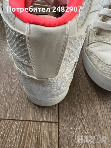 Дамски маратонки ADIDAS, снимка 11 - Маратонки - 53474301