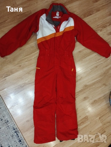 зимен гащеризон за сняг-134/140 размер, снимка 2 - Спортна екипировка - 53193581