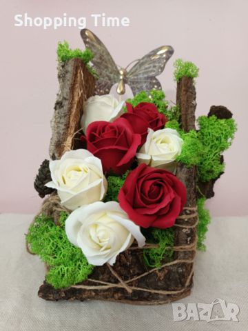 НОВА декорация ръчна изработка, скандинавски мъх и сапунени рози, Спиди, снимка 1 - Подаръци за жени - 46278879