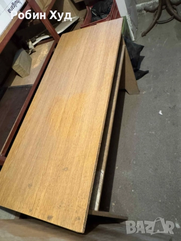 ПОДАРЯВАМ две използвани бюра, Пловдив, снимка 3 - Бюра - 52815184