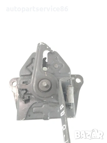 Механизъм за заключване за стопер на преден капак за KIA Sorento (2002-2006)