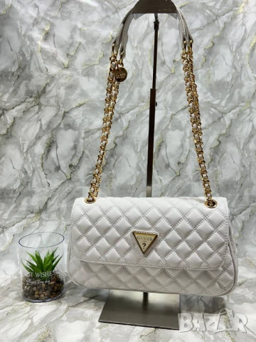 чанти guess, снимка 8 - Чанти - 50766251
