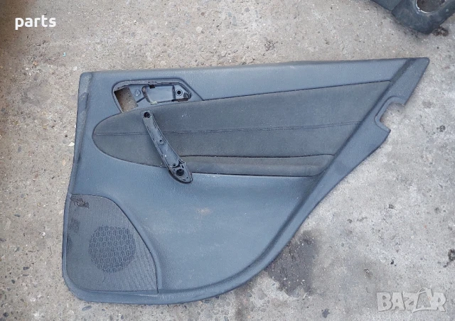 Задна Дясна Кора Врата Мерцедес C класа W203, снимка 2 - Части - 51305489