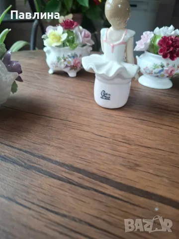 Различни модели порцеланови декорации с цветя, снимка 3 - Изкуствени цветя - 49864714