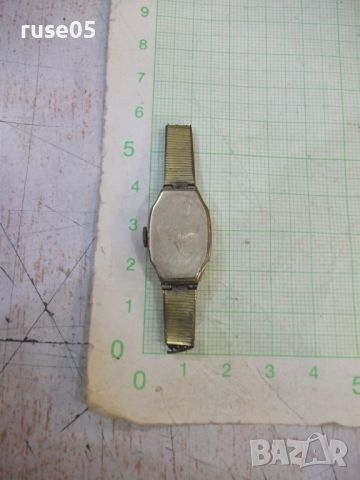 Часовник "SUISSE" ръчен дамски швейцарски работещ - 1, снимка 2 - Дамски - 46485942