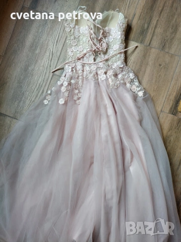 Абитуриентска рокля, снимка 2 - Рокли - 53577574